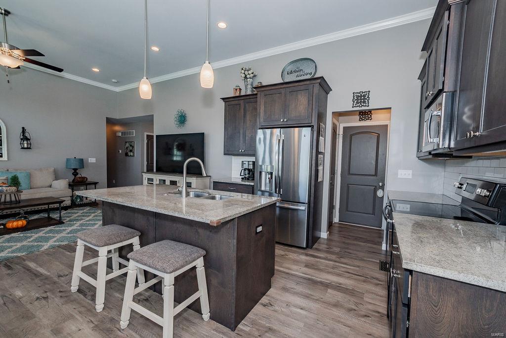 Palisades Village 2 - Residential