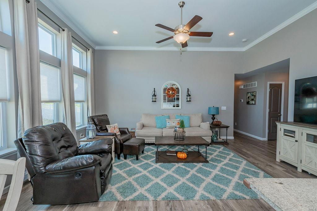 Palisades Village 2 - Residential