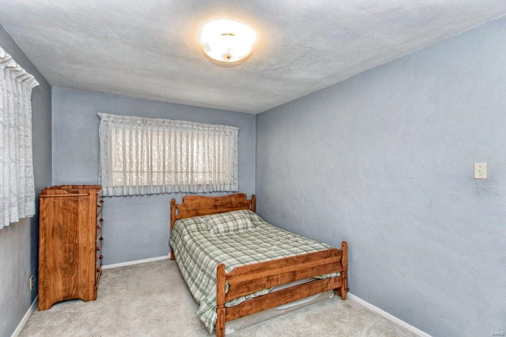 Larry Del Courts - Residential