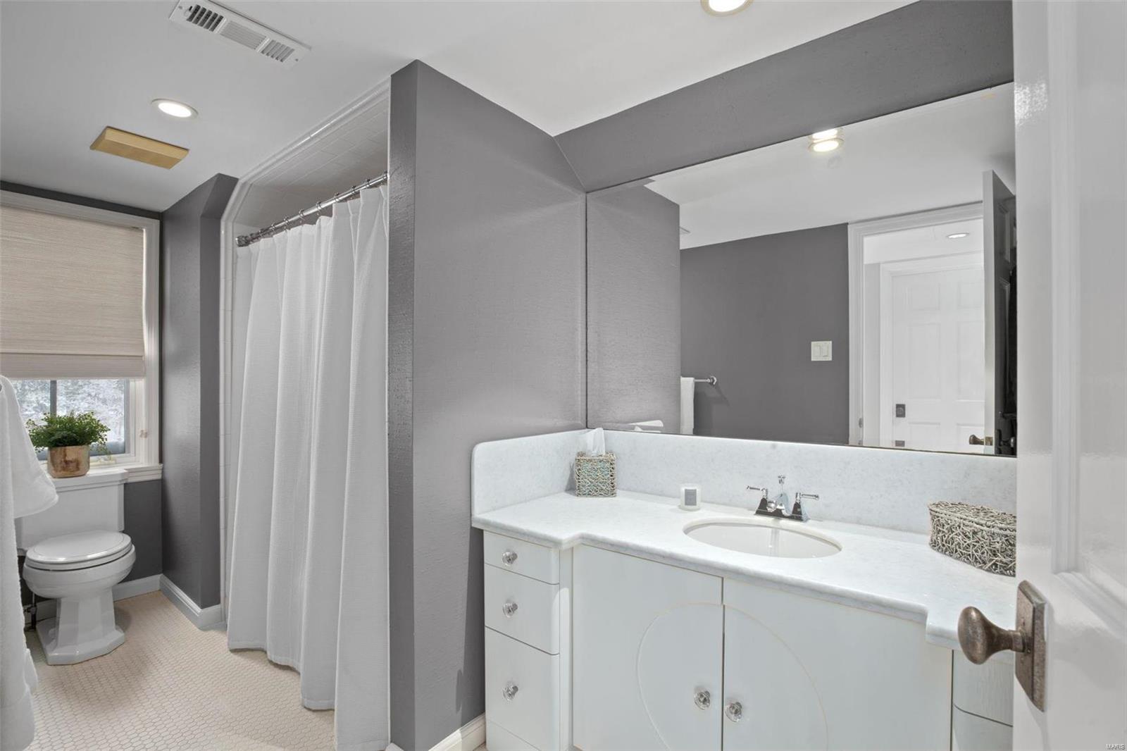 Mayfair Road - Residential