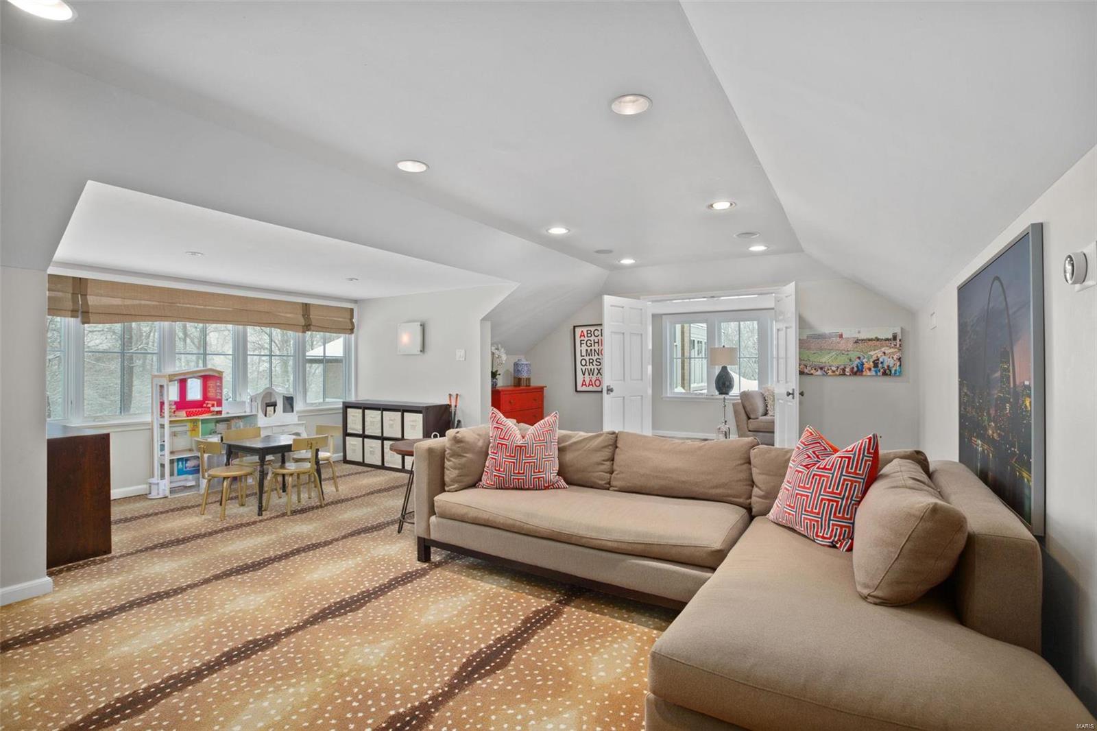 Mayfair Road - Residential