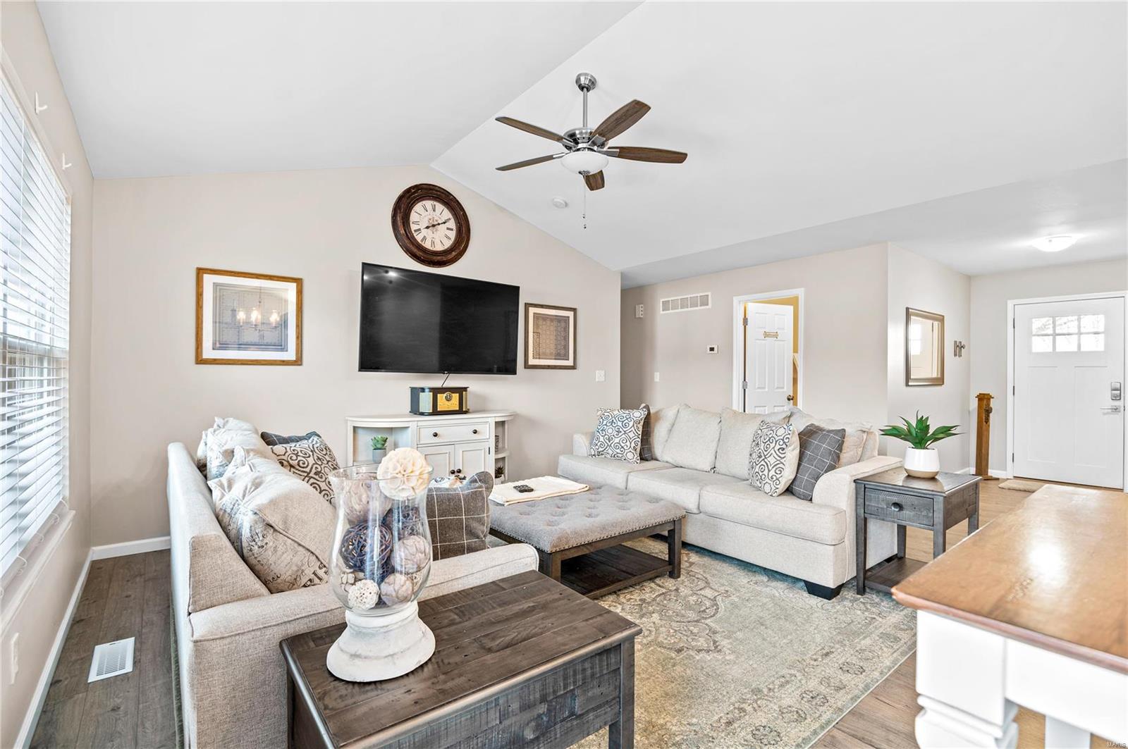 O'Fallon, Missouri 63366, United States, 3 Bedrooms Bedrooms, ,2 BathroomsBathrooms,Residential,Pending,6070