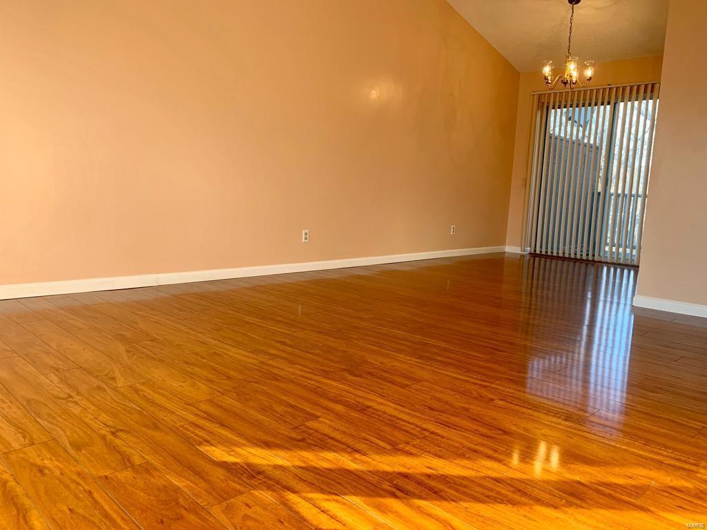 Ashton Place Condo - Residential