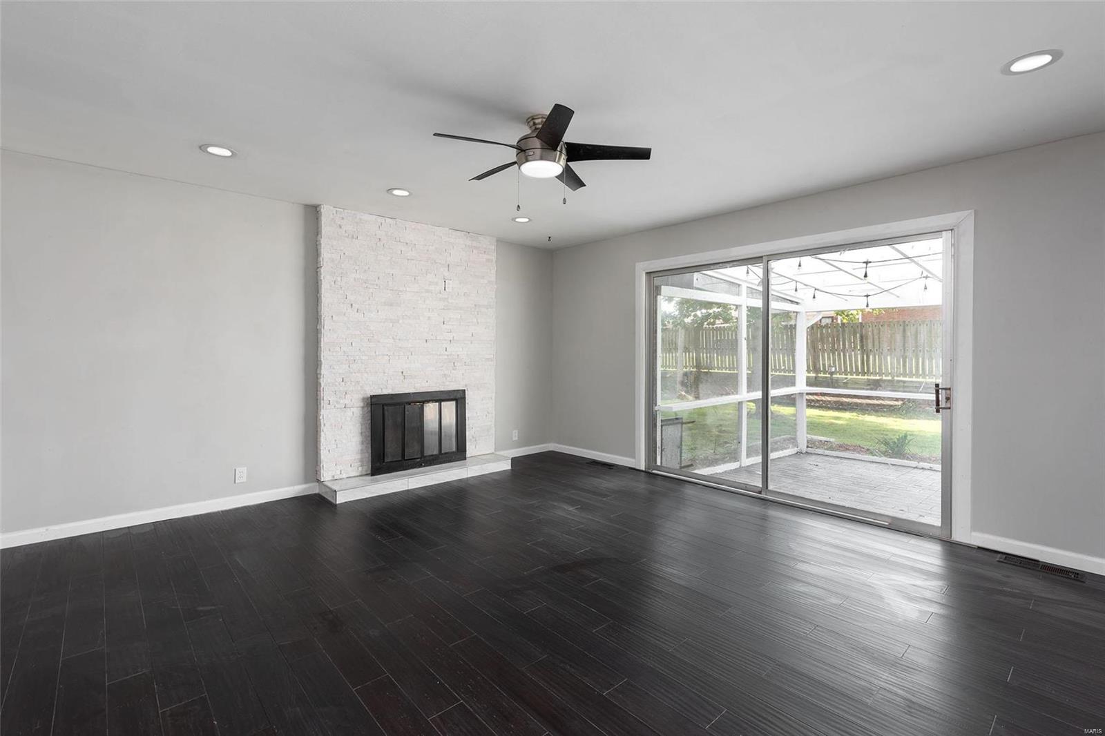 Paddock Meadows 6 - Residential