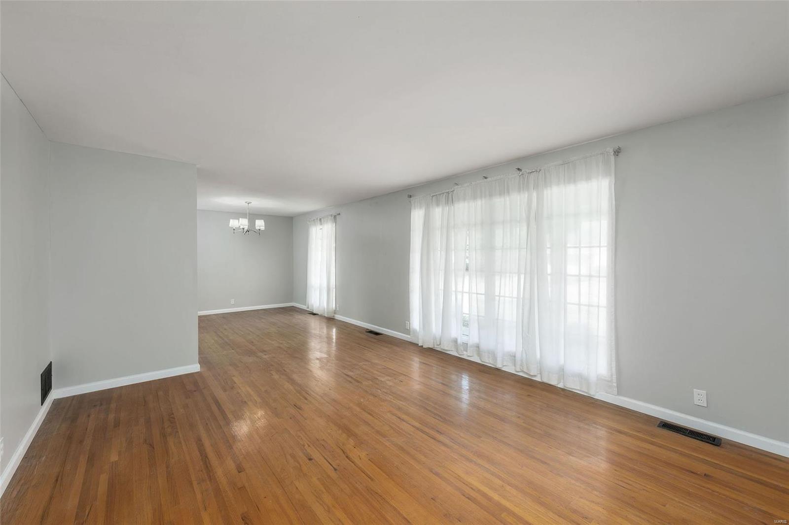 Paddock Meadows 6 - Residential