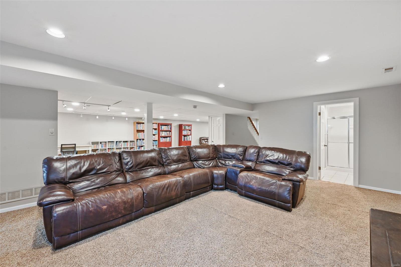 Karrvilla West - Residential