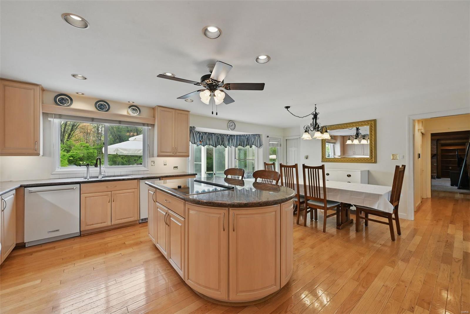 Karrvilla West - Residential