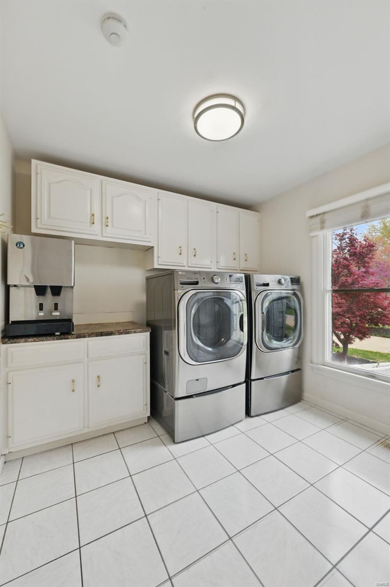 Karrvilla West - Residential