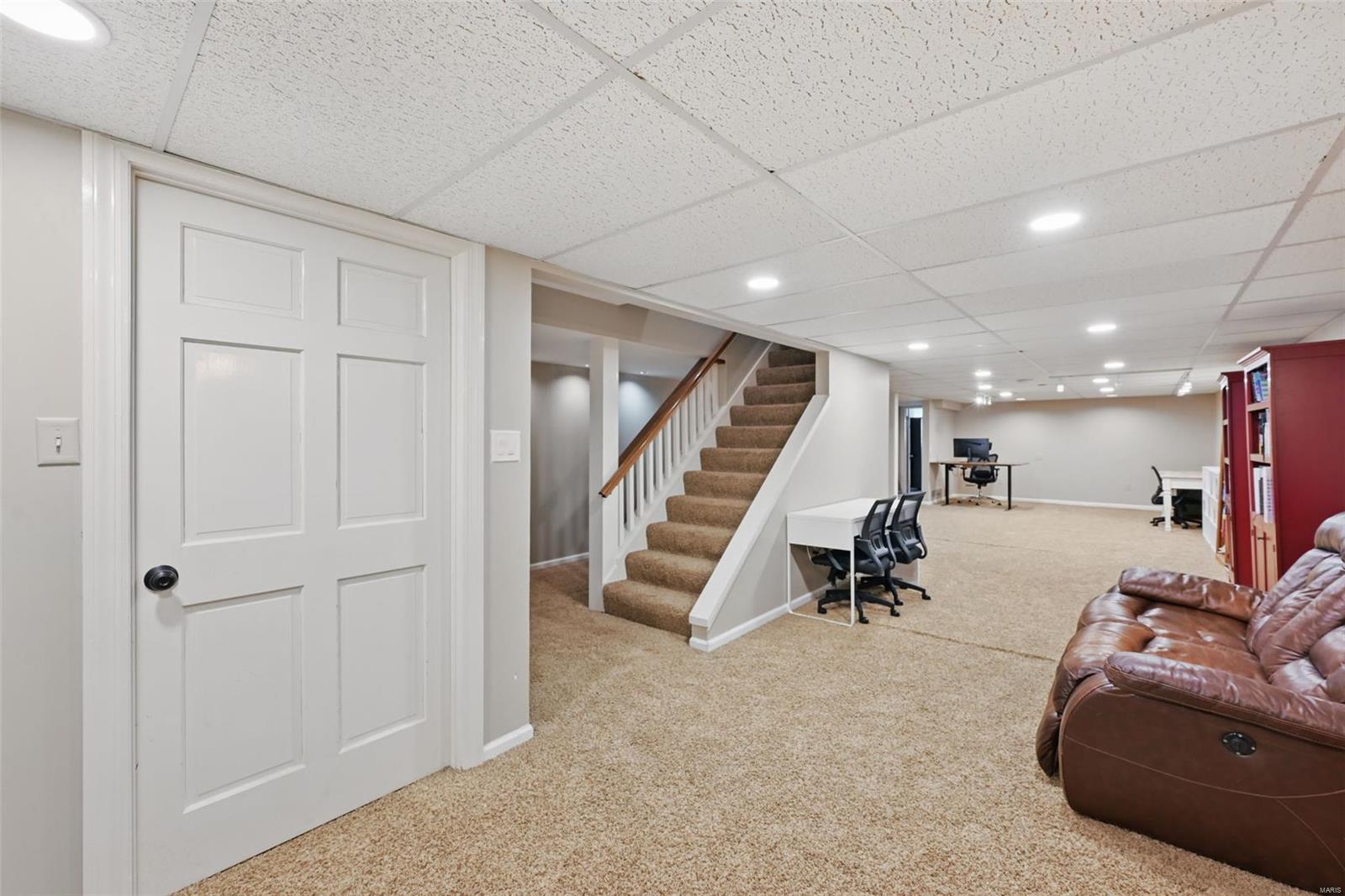 Karrvilla West - Residential