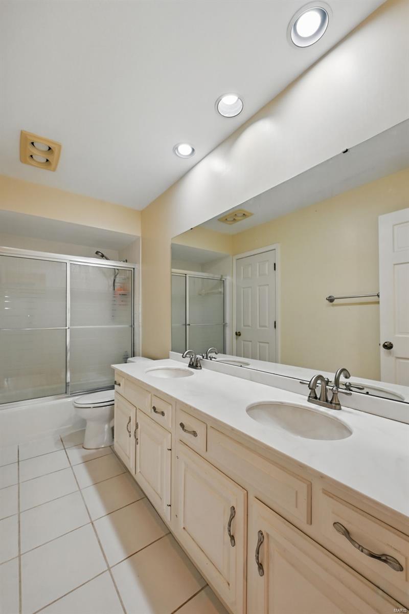 Karrvilla West - Residential