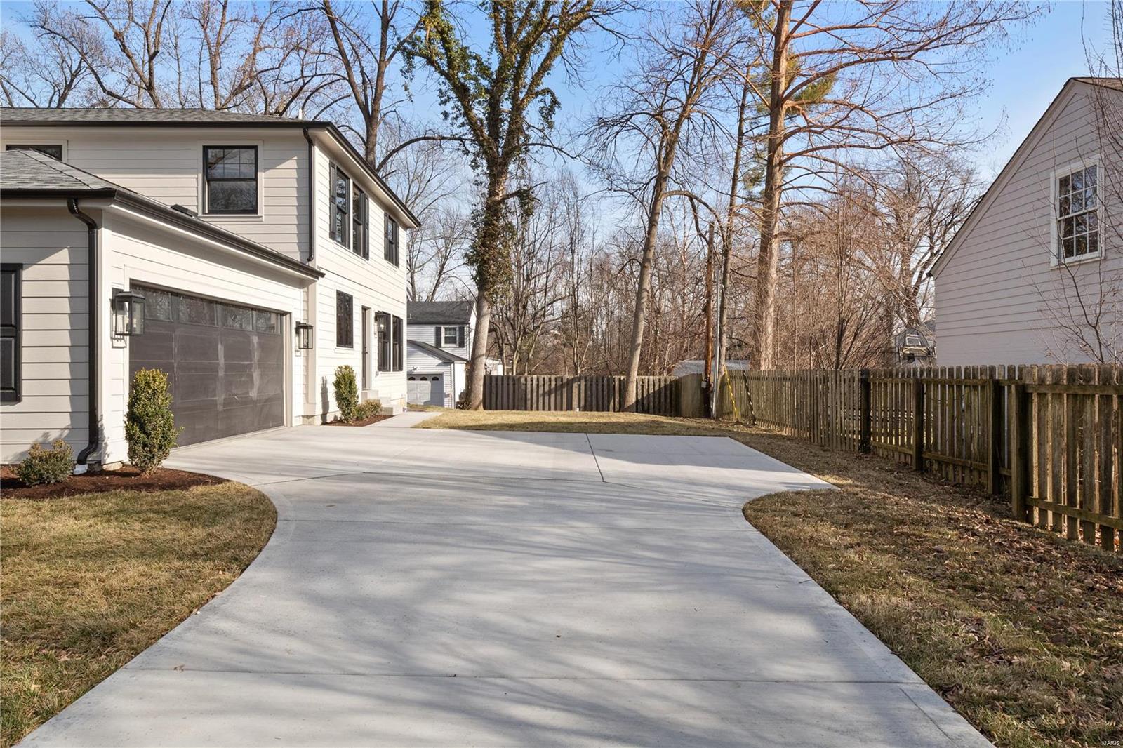 Treebrook Lane - Residential