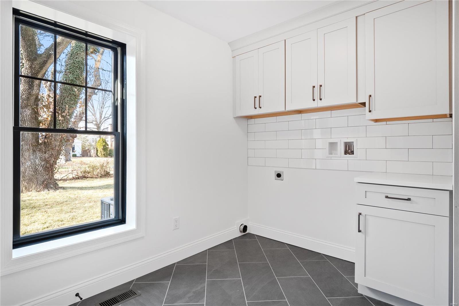 Treebrook Lane - Residential