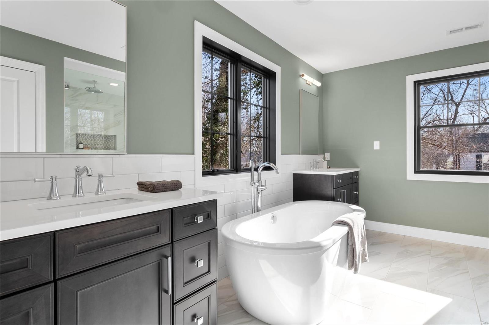 Treebrook Lane - Residential