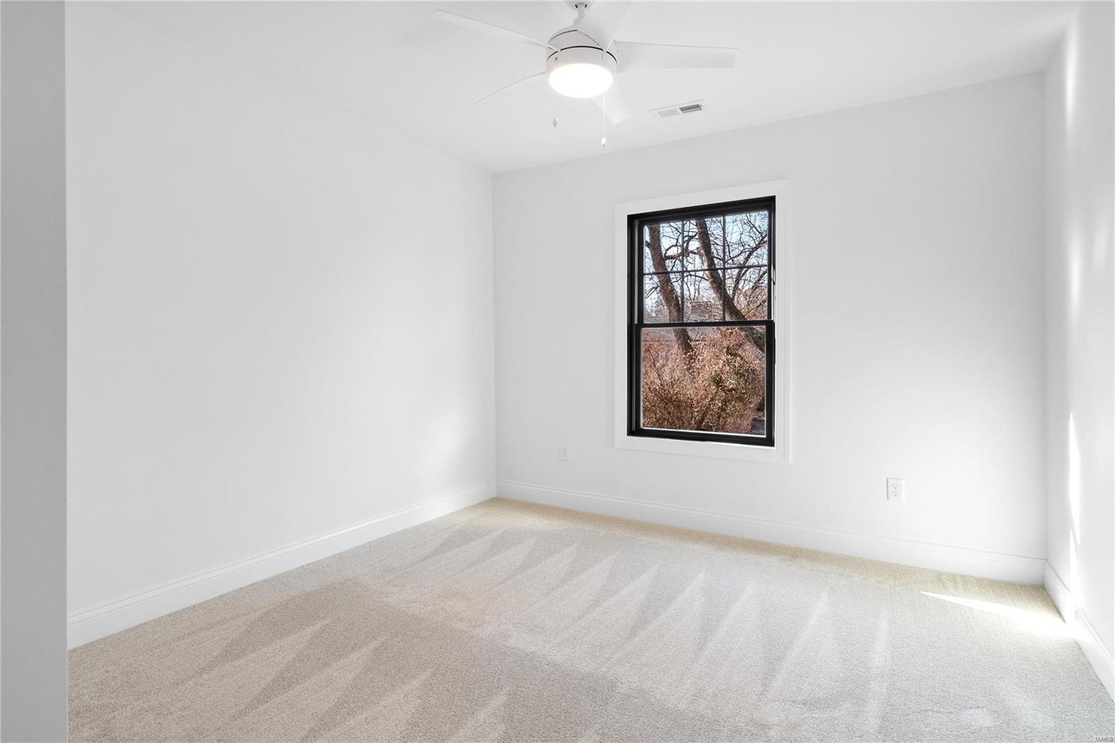 Treebrook Lane - Residential