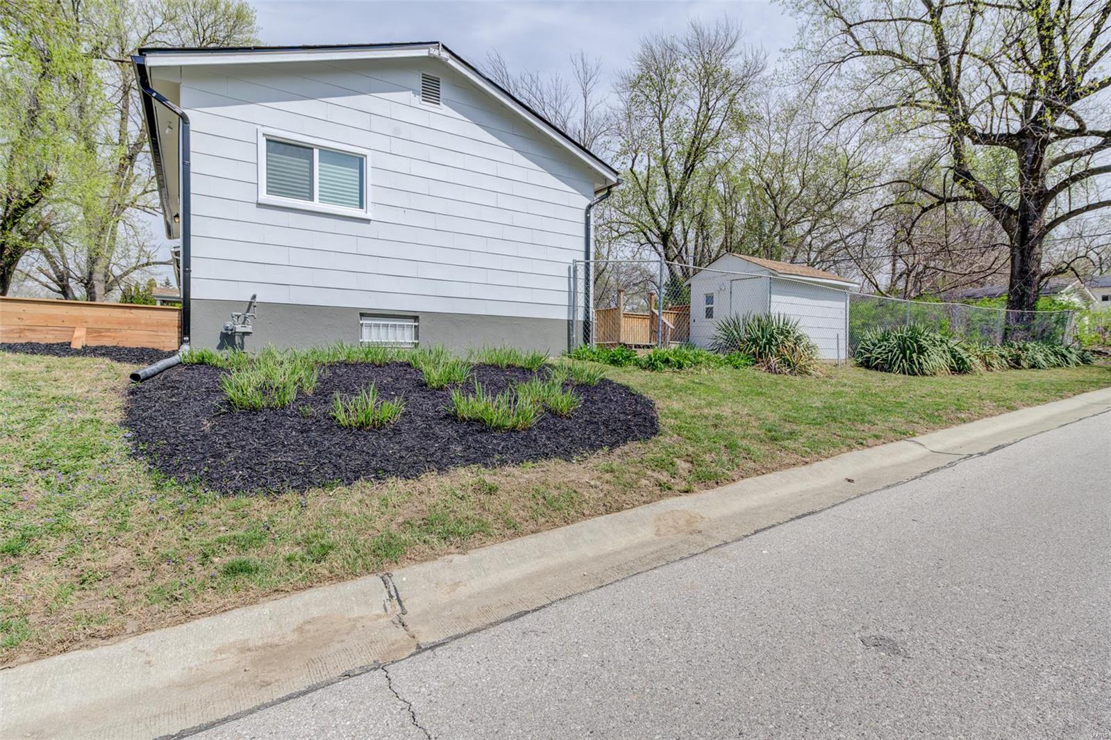 St Louis, Missouri 63136, United States, 2 Bedrooms Bedrooms, ,1 BathroomBathrooms,Residential,Pending,101036