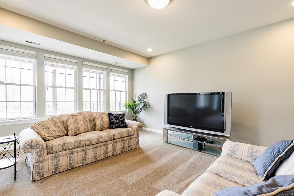 Three Sisters Farm - Residential