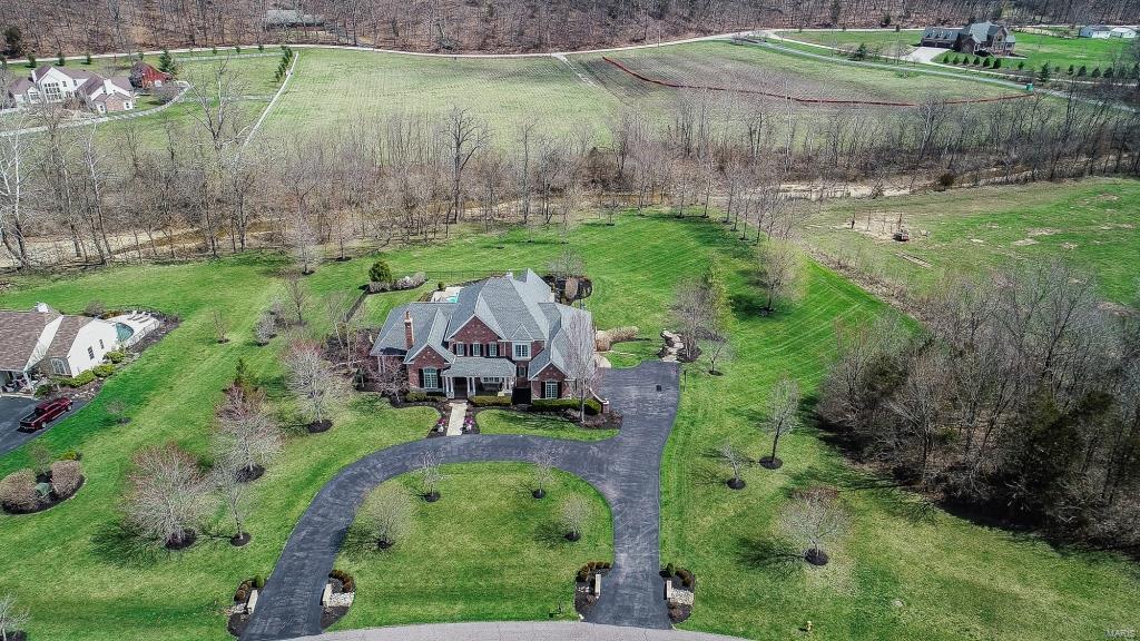 Three Sisters Farm - Residential