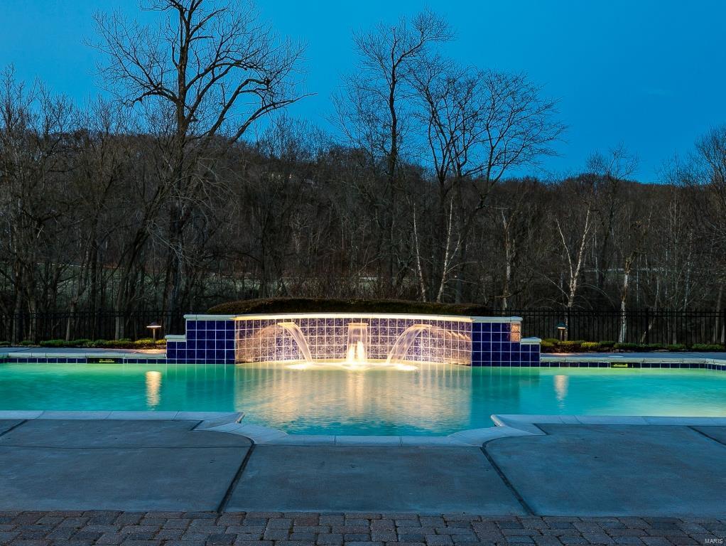 Three Sisters Farm - Residential