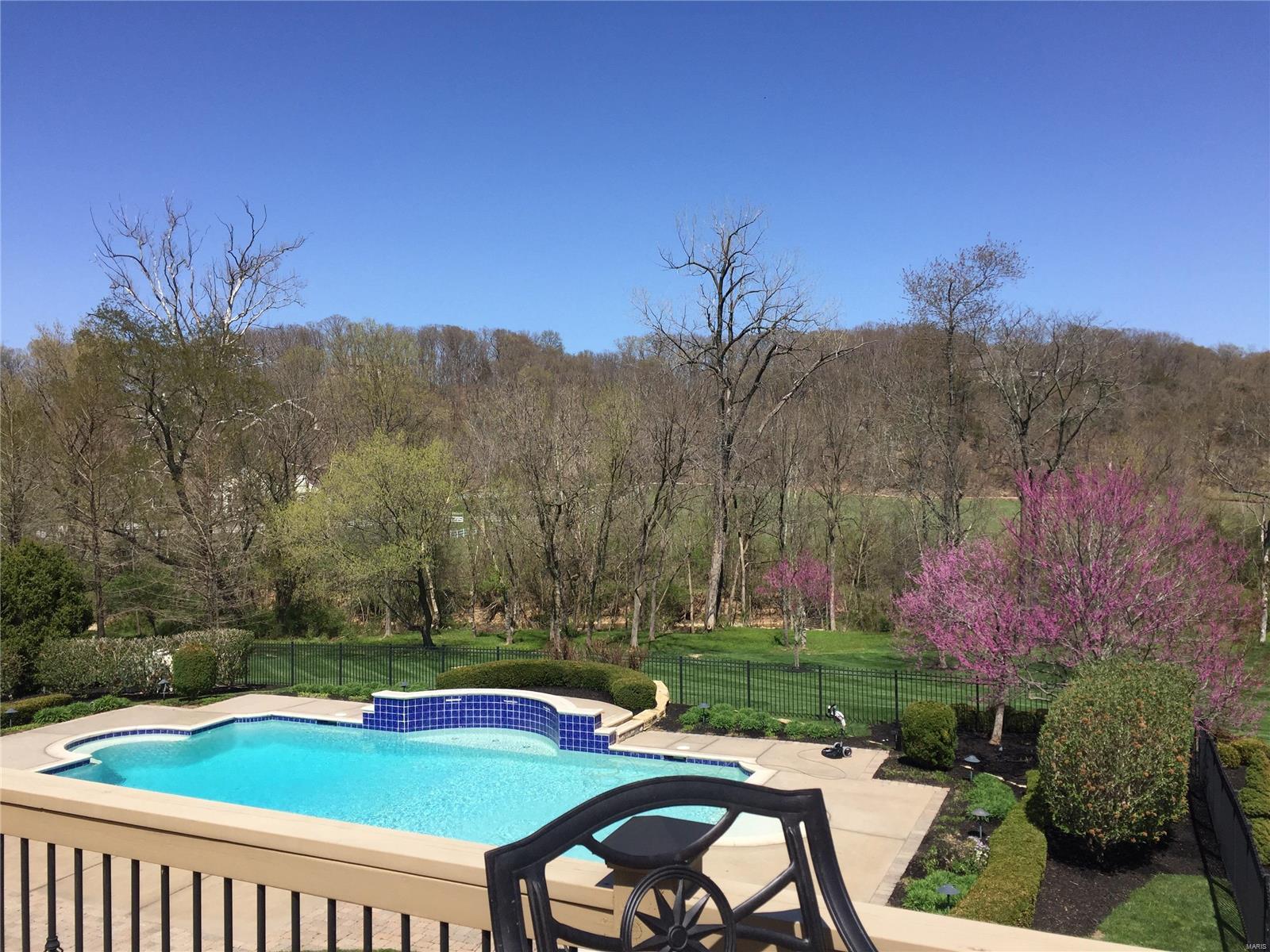 Three Sisters Farm - Residential