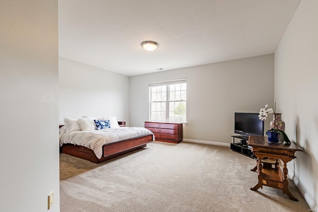 Three Sisters Farm - Residential