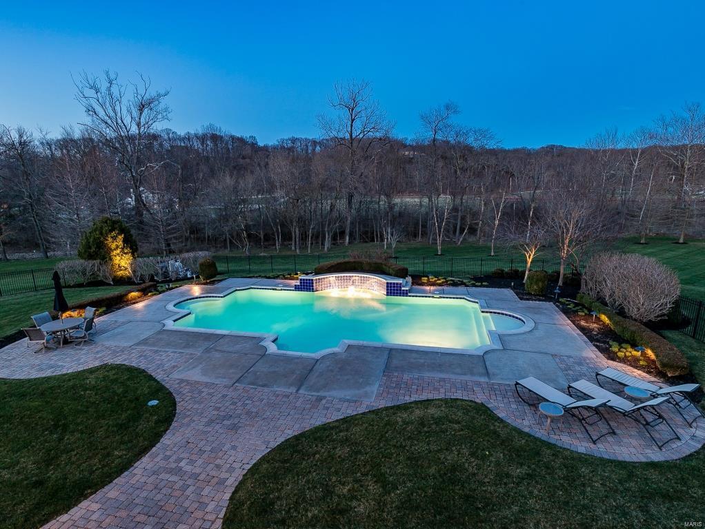 Three Sisters Farm - Residential