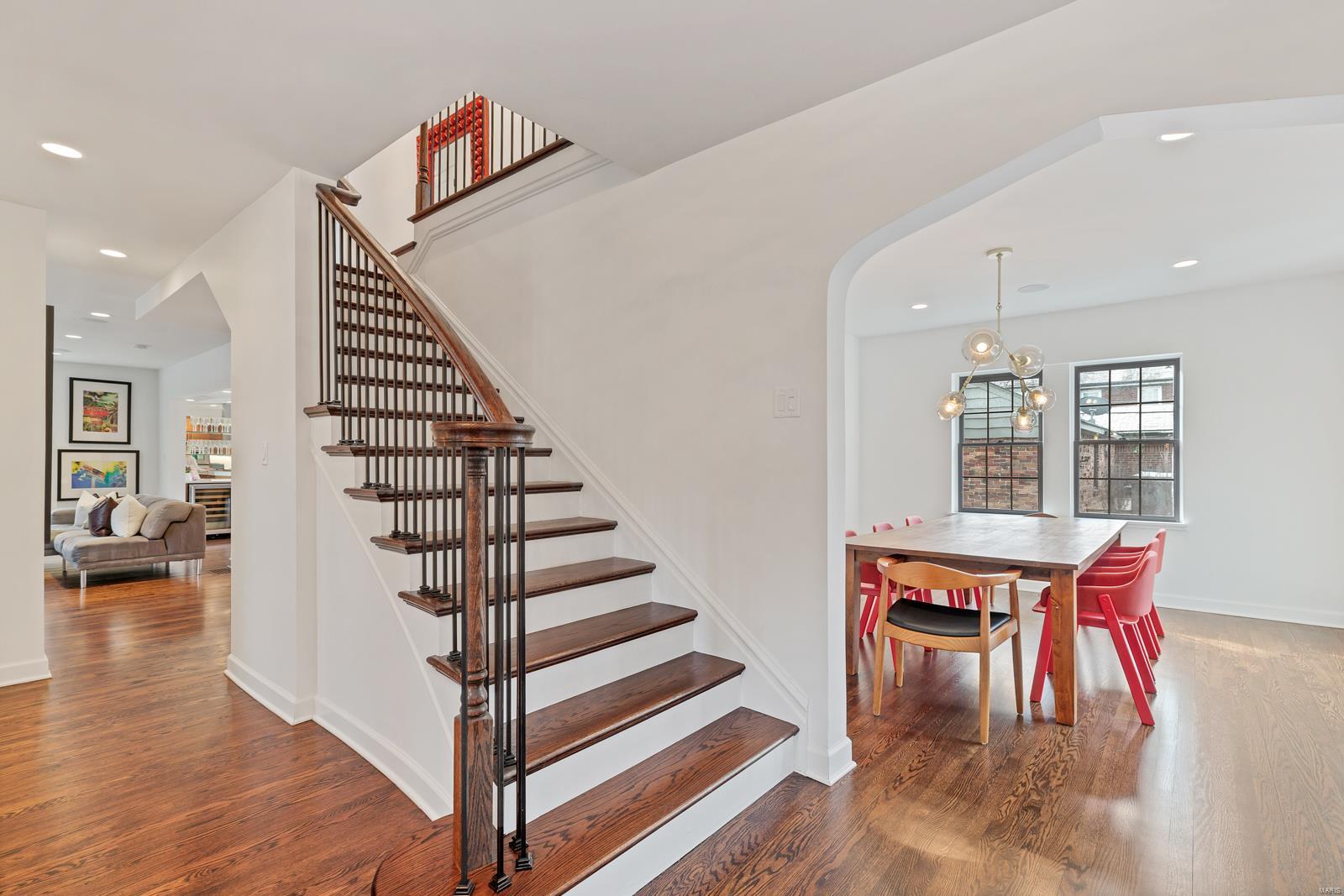 Davis Place - Residential