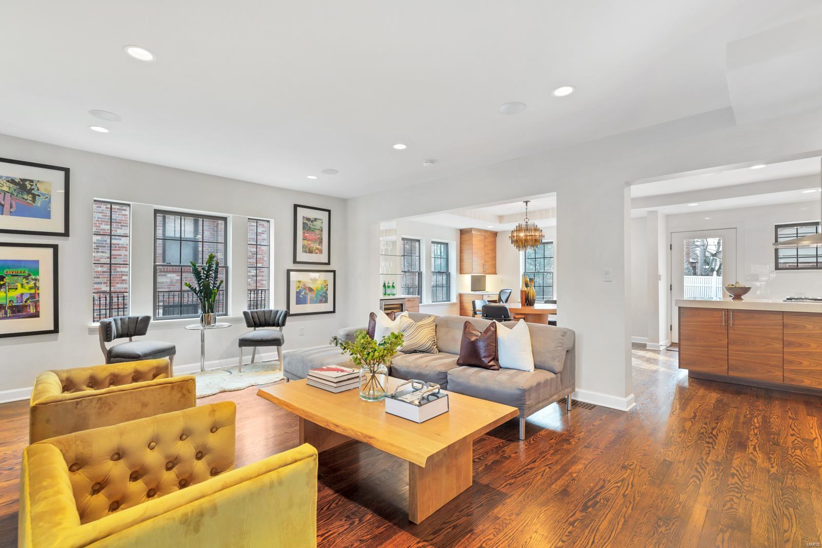 Davis Place - Residential