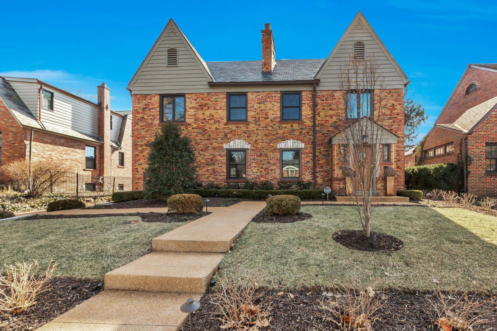 Davis Place - Residential