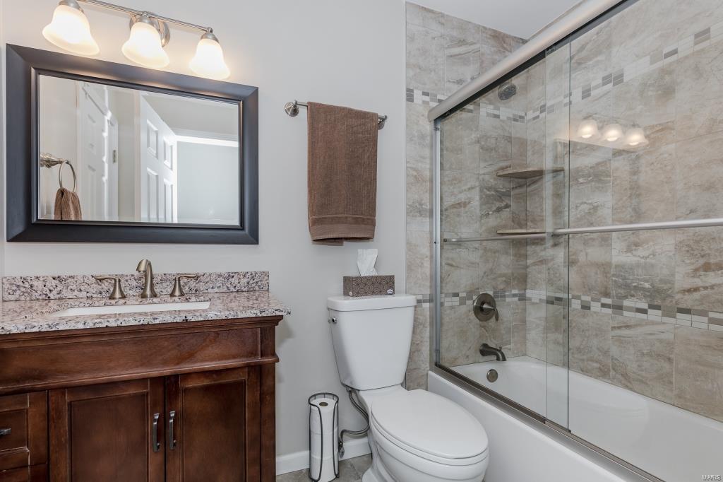 Maison Manor - Residential