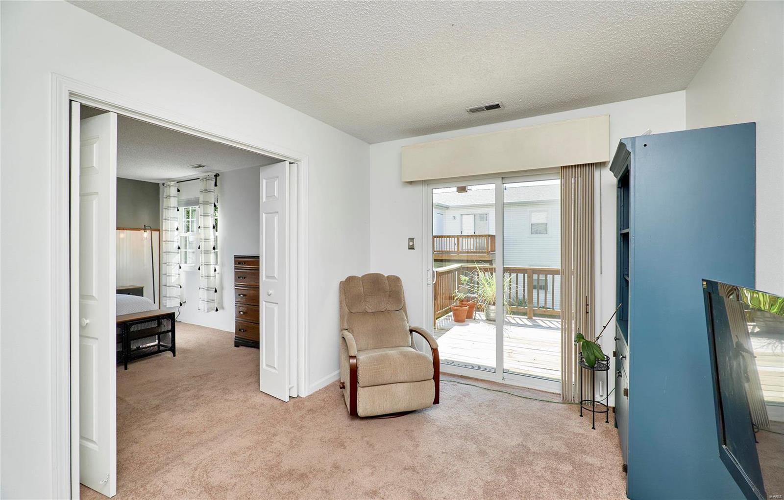 Brentwood Forest Condo Ph Eight - Residential