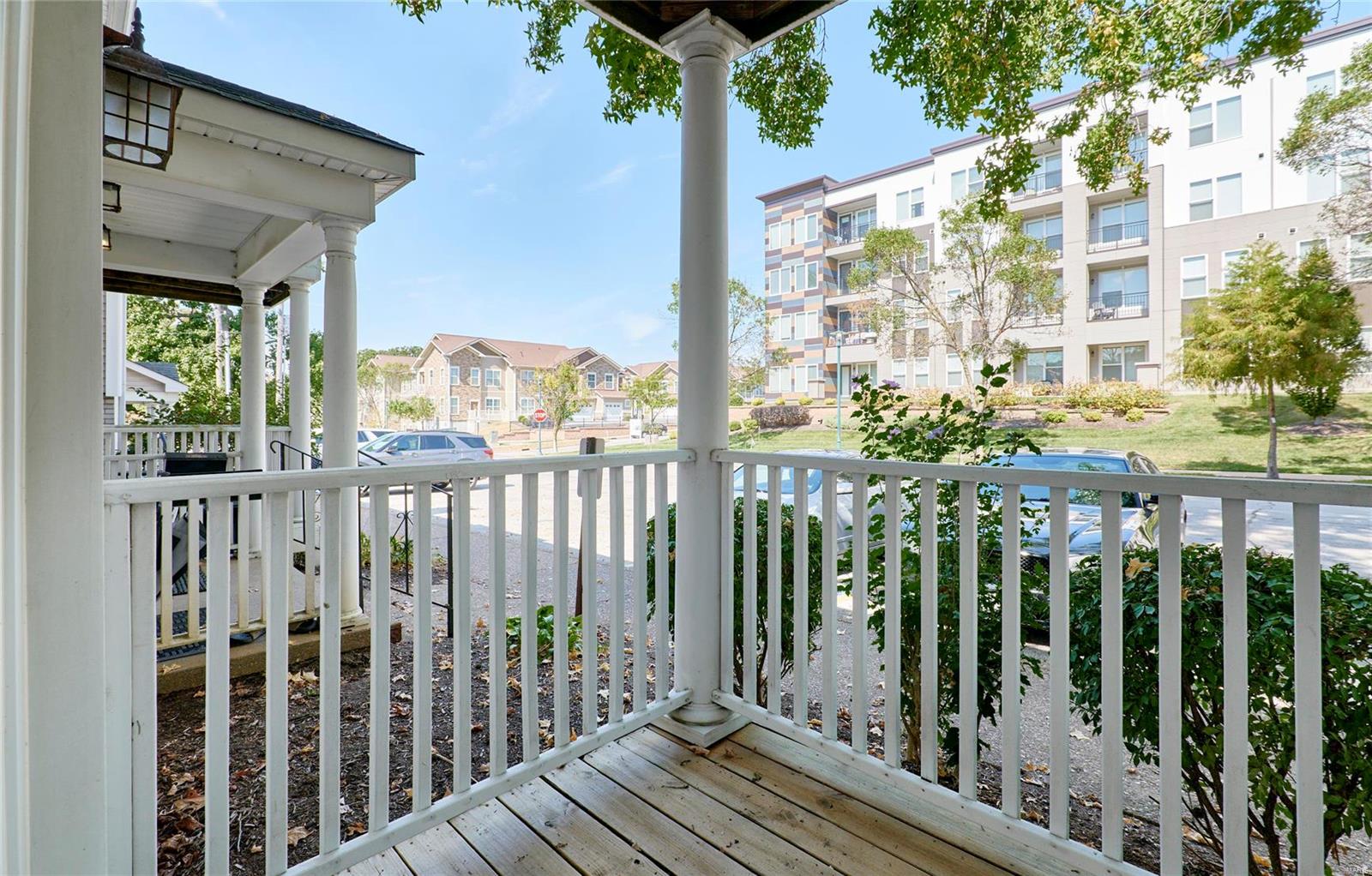 Brentwood Forest Condo Ph Eight - Residential