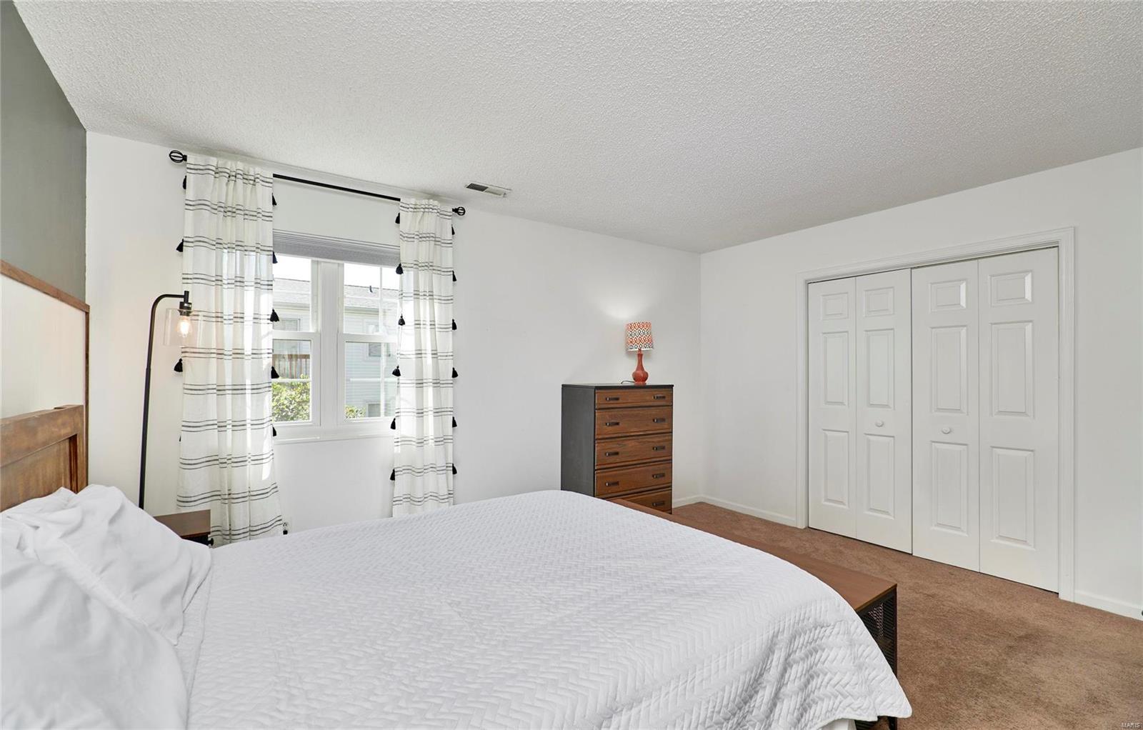 Brentwood Forest Condo Ph Eight - Residential