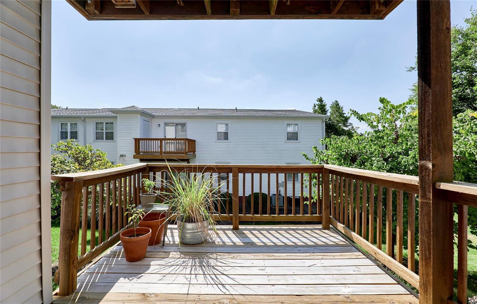 Brentwood Forest Condo Ph Eight - Residential