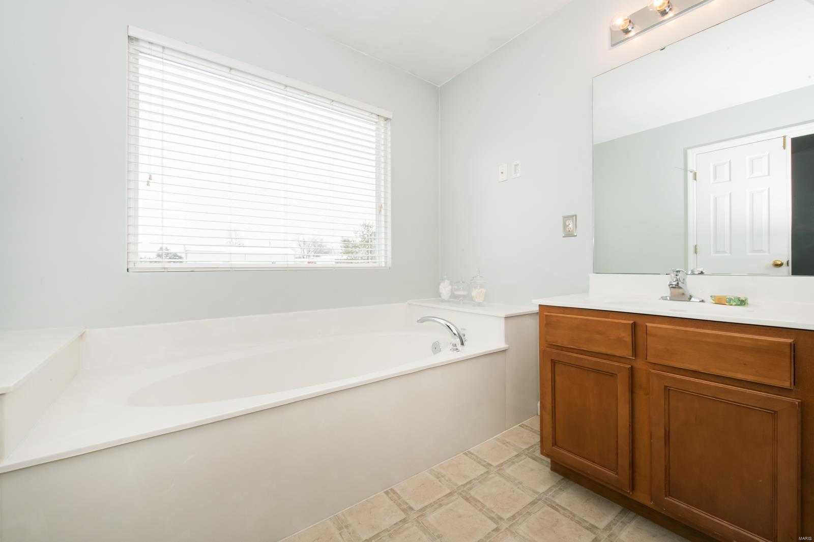 Keeneland Trls #1 - Residential