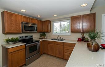 Lafayette Manor - Residential Lease