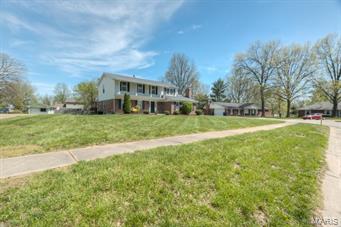 Lafayette Manor - Residential Lease