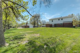 Lafayette Manor - Residential Lease