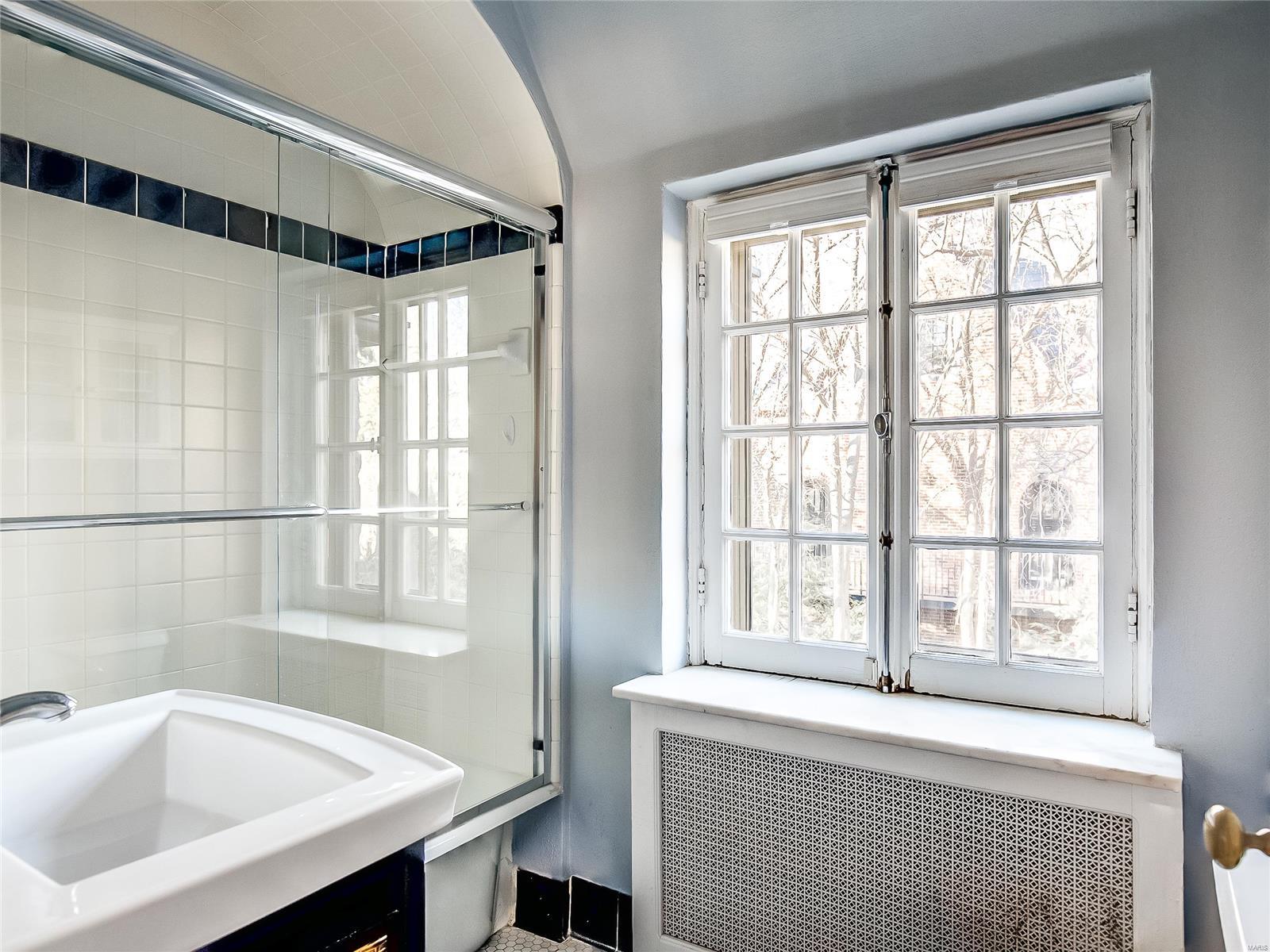 Carrswold - Residential