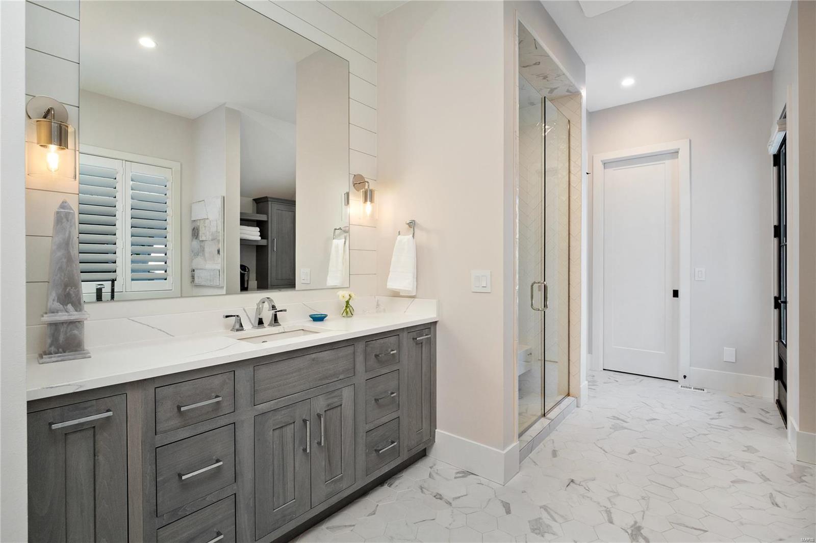 17025070-E89 - Residential