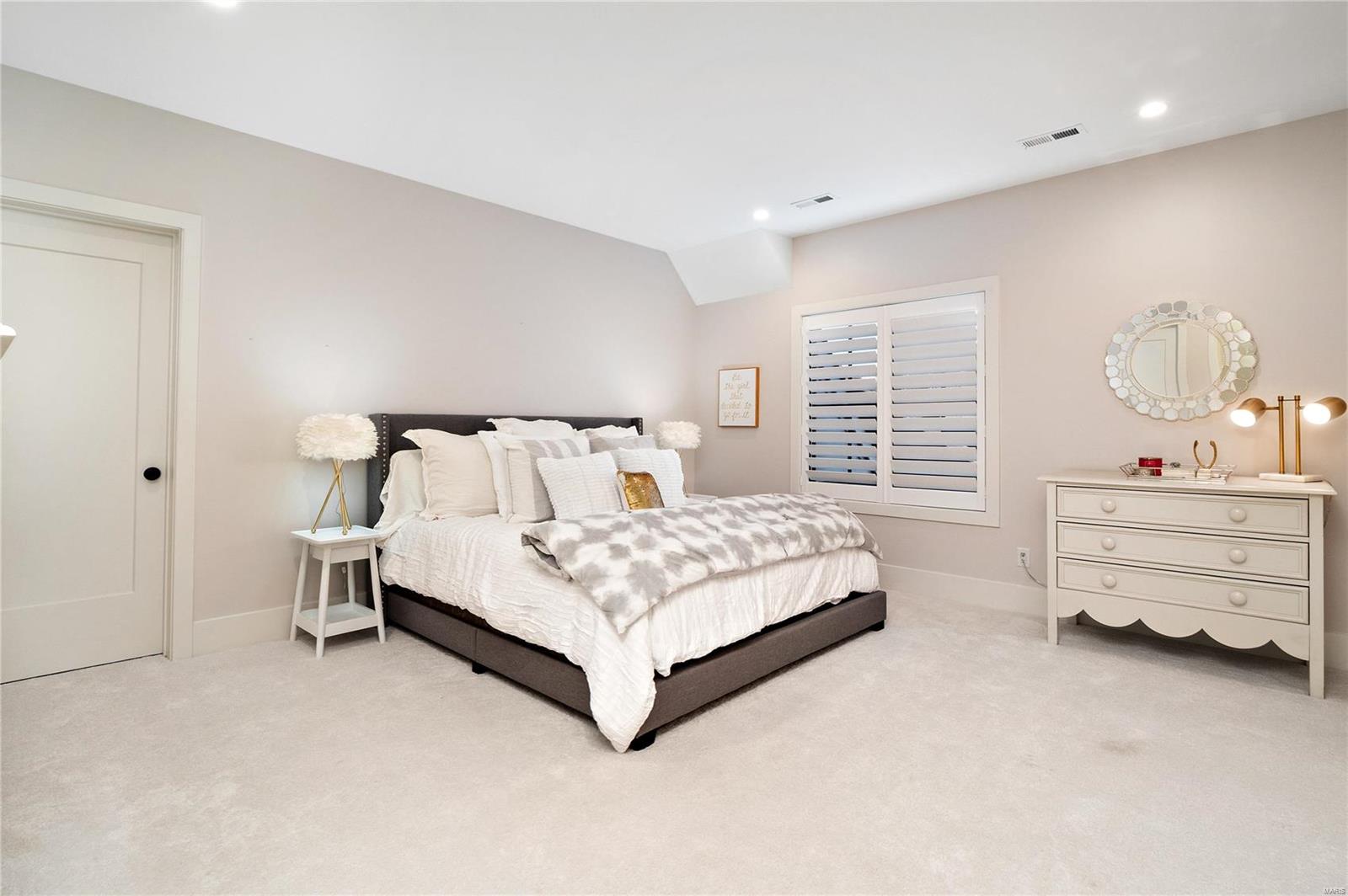 17025070-E89 - Residential