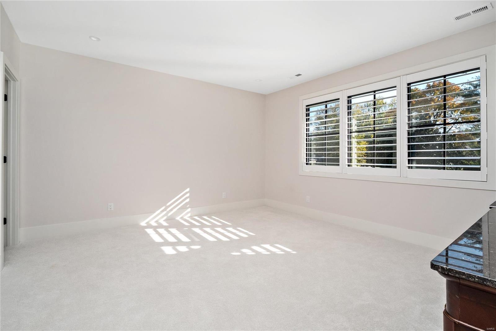 17025070-E89 - Residential