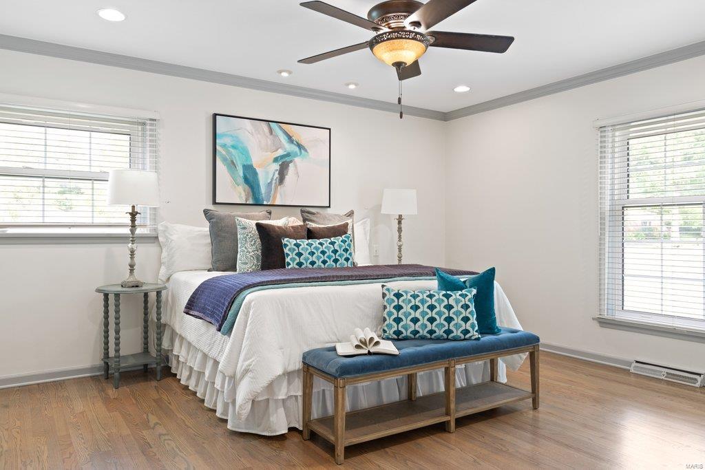 Coach-N-Four - Residential