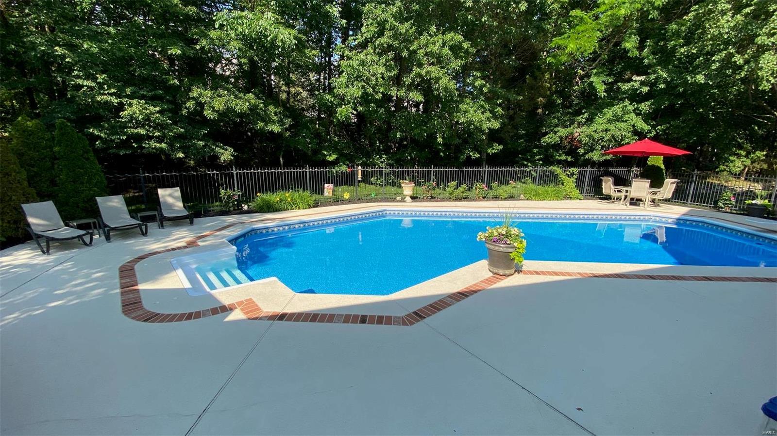 Pine Creek - Residential