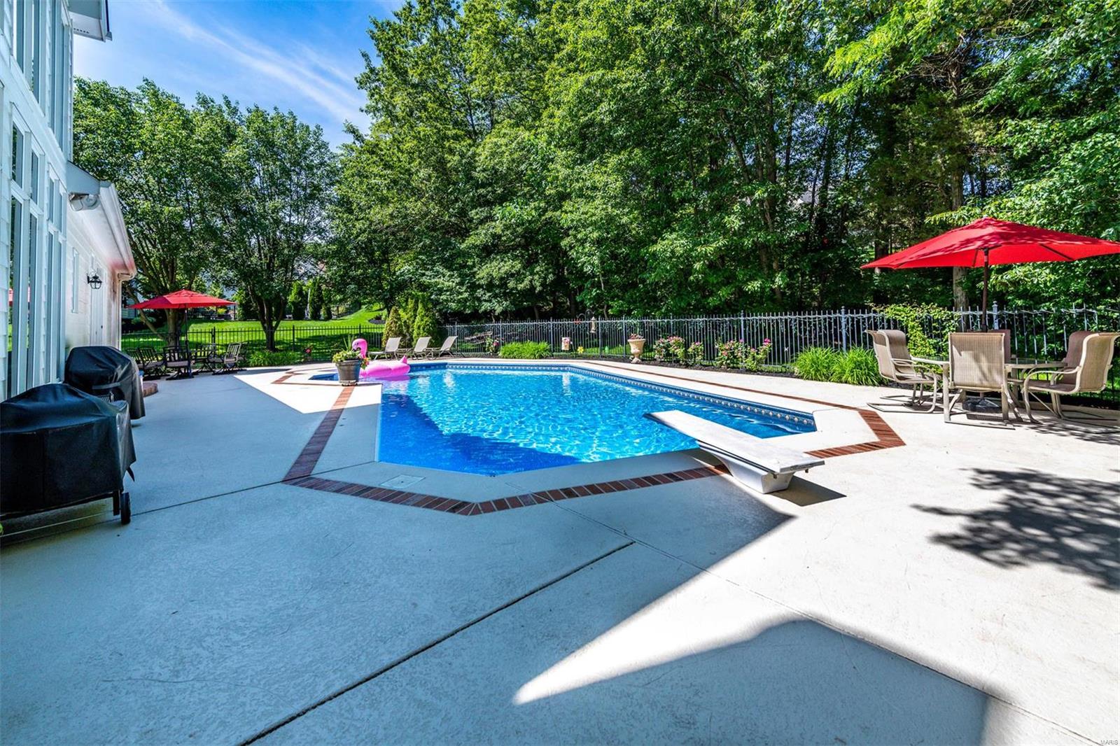 Pine Creek - Residential