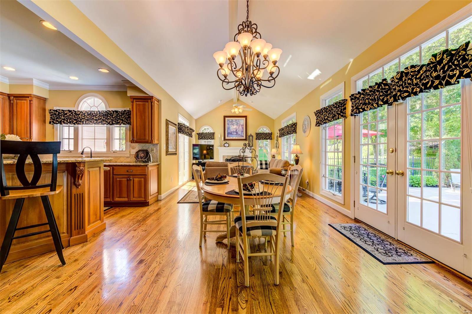 Pine Creek - Residential