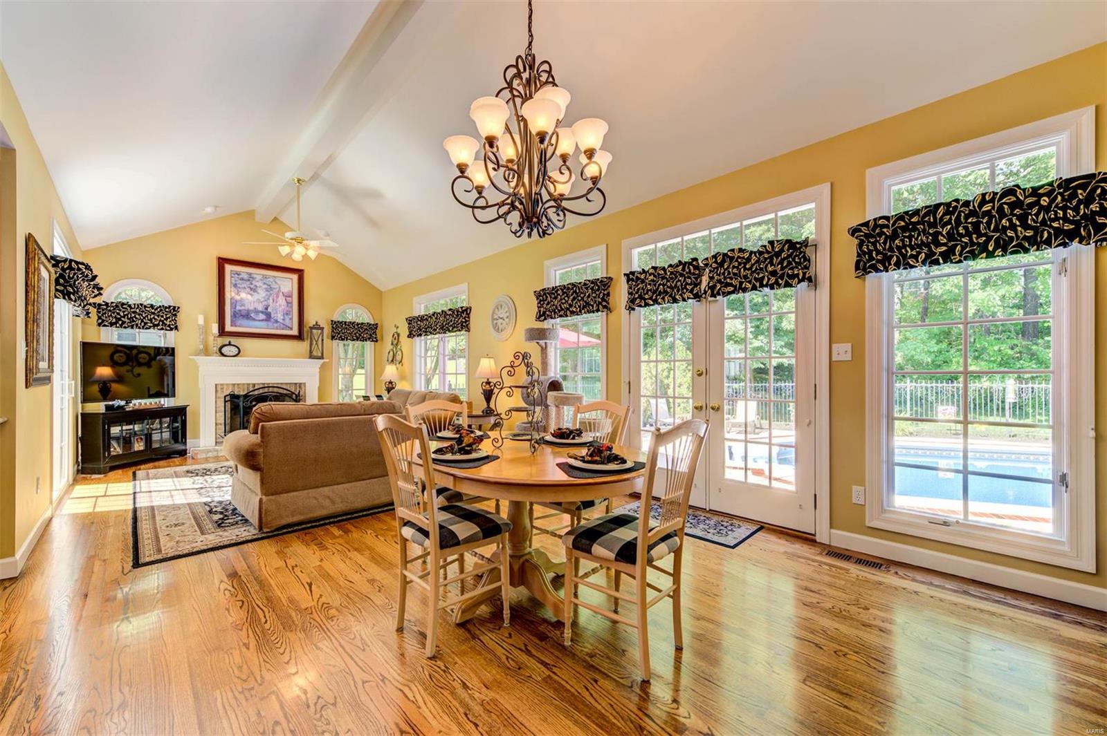 Pine Creek - Residential