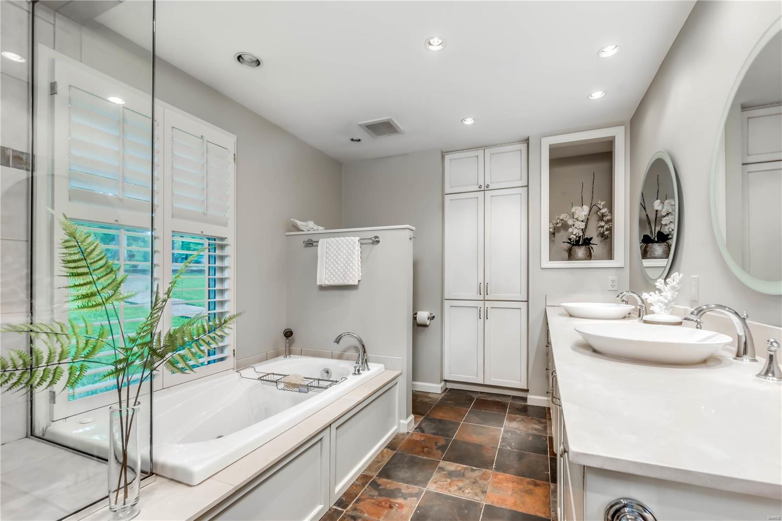 Twin Springs Lane - Residential