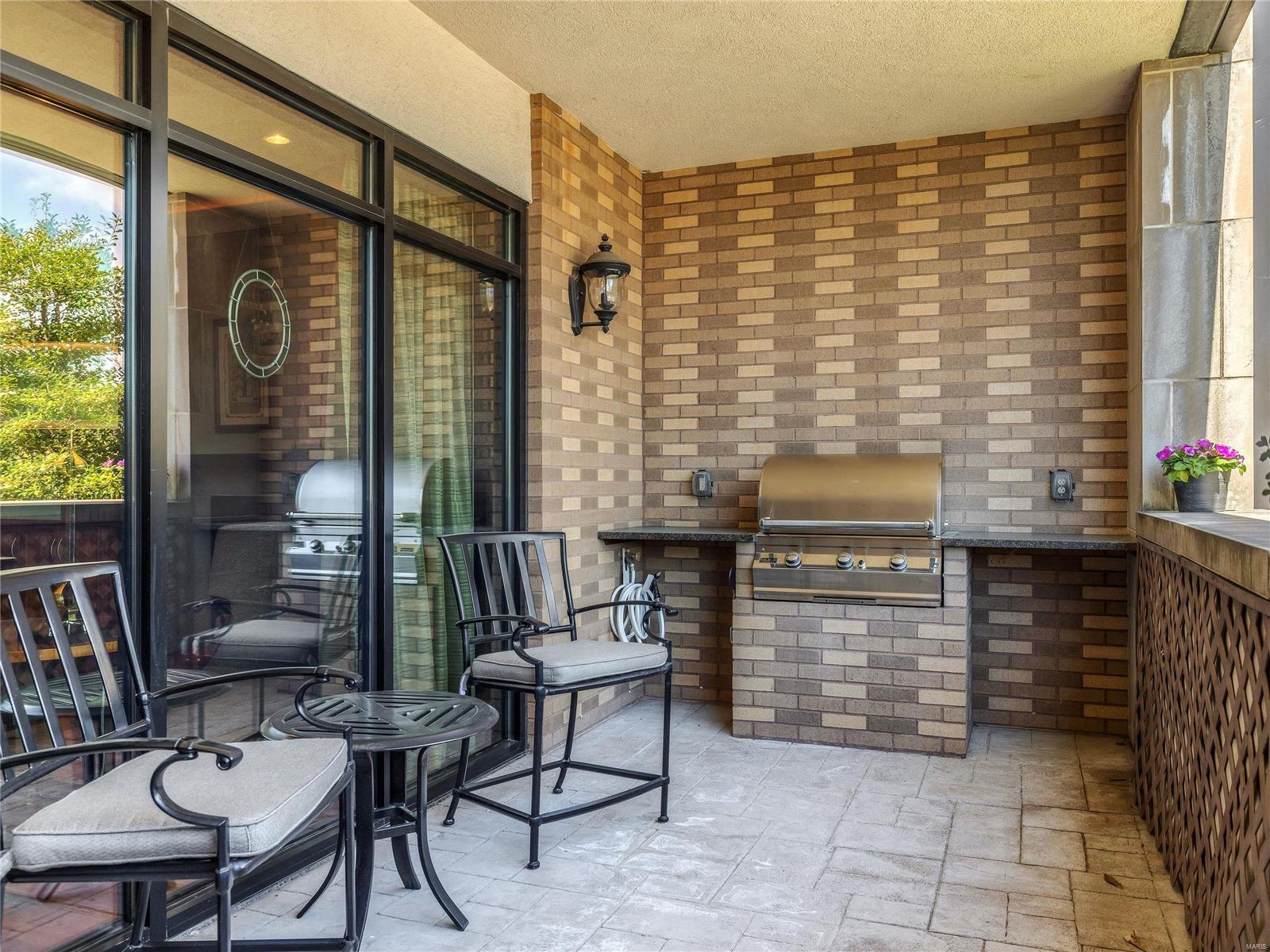 Clayton Park Place Condo First - Residential
