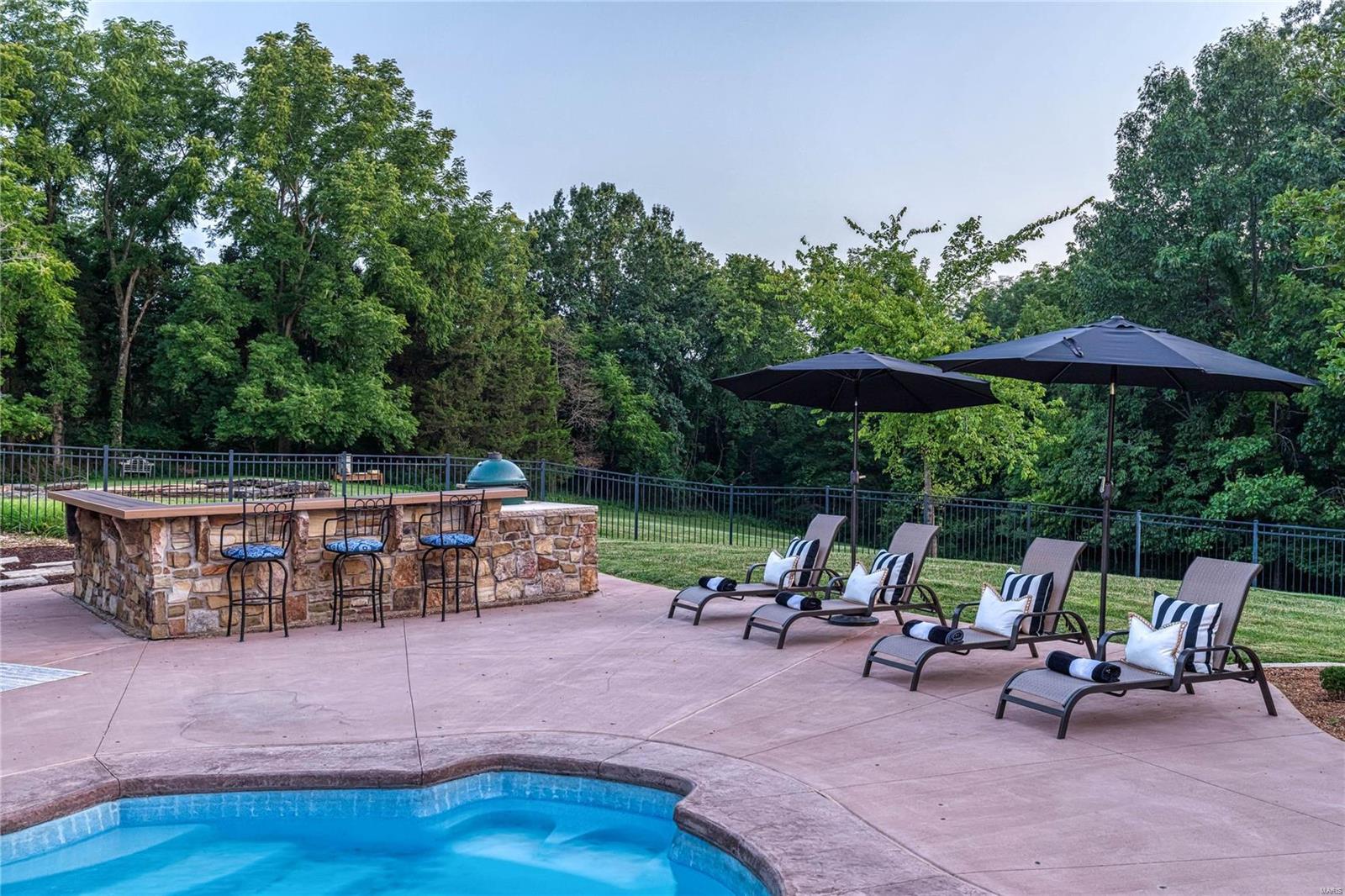 Camelot - Residential