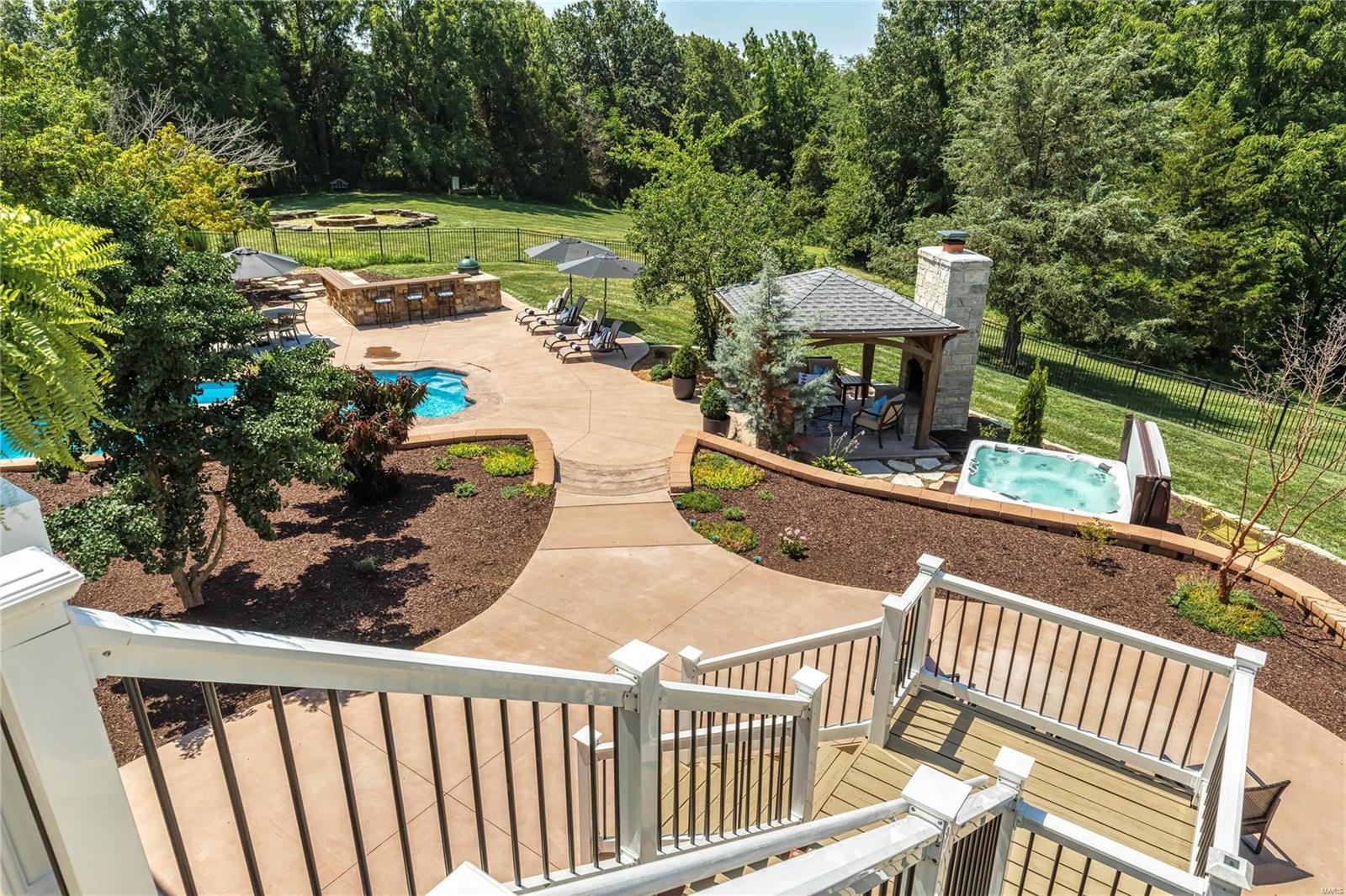 Camelot - Residential